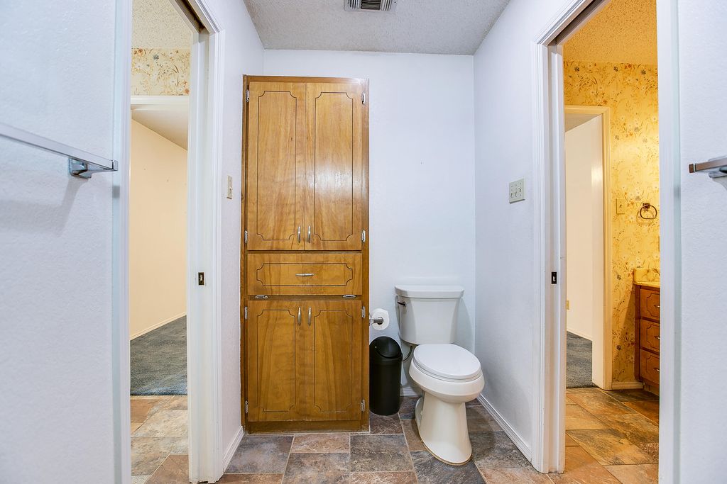 Image 25 of property listing at 3716 Inglewood Drive, San Angelo, TX 76904