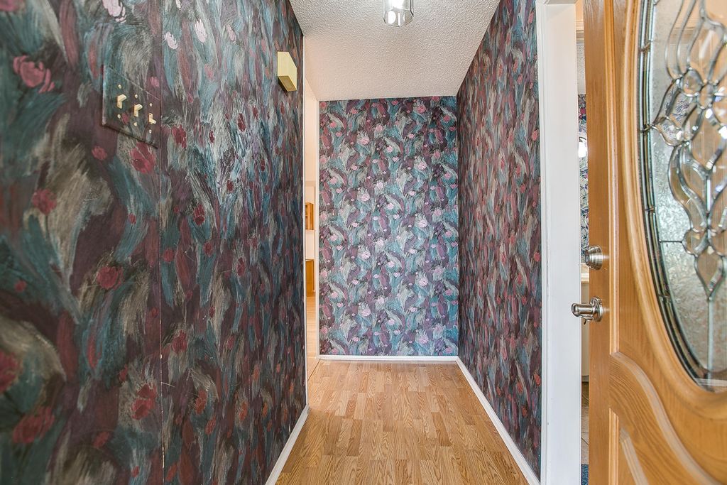 Image 6 of property listing at 3716 Inglewood Drive, San Angelo, TX 76904