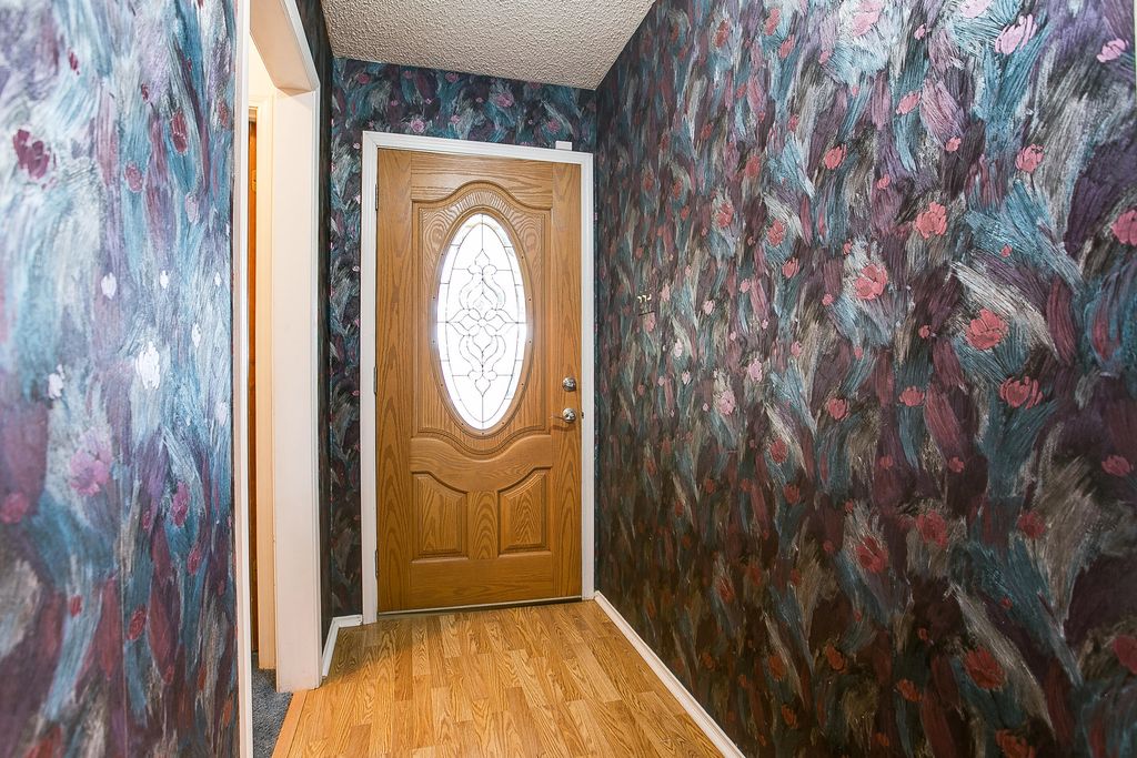 Image 7 of property listing at 3716 Inglewood Drive, San Angelo, TX 76904