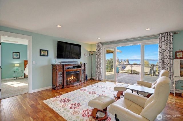 226 Henning Drive, Camano Island, WA 98282