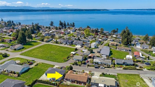 226 Henning Drive, Camano Island, WA 98282
