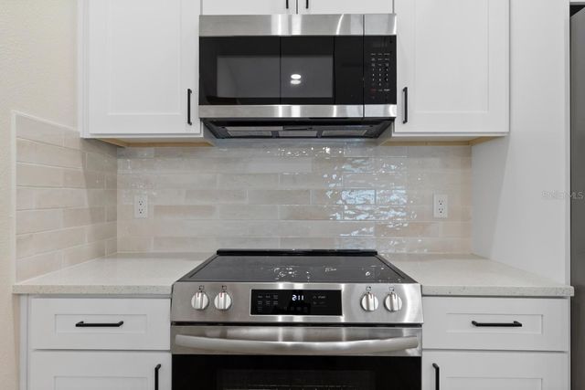 11614 BEE HIVE LANE, Port Richey, FL 34668