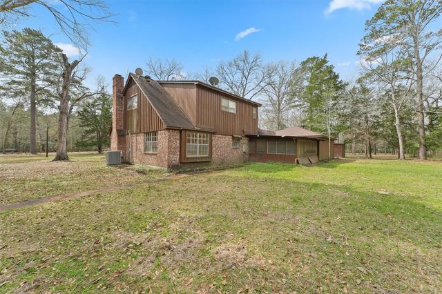 31926 Dobbin Huffsmith Road, Magnolia, TX 77354
