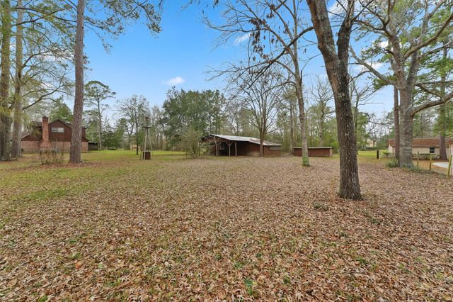 31926 Dobbin Huffsmith Road, Magnolia, TX 77354