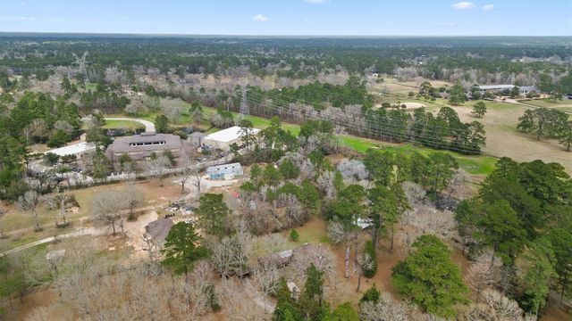 31926 Dobbin Huffsmith Road, Magnolia, TX 77354