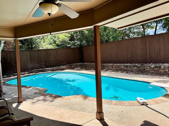 5008 Millsprings Drive, Arlington, TX 76017