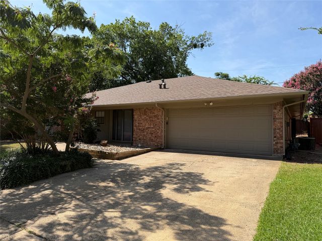 5008 Millsprings Drive, Arlington, TX 76017