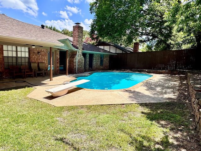 5008 Millsprings Drive, Arlington, TX 76017
