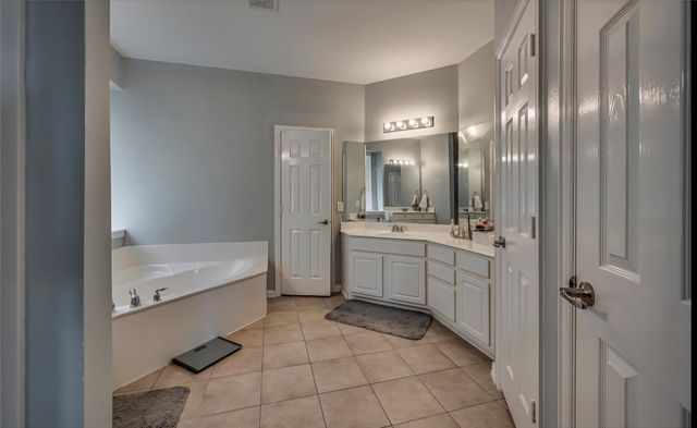 1130 Meghann Lane, Waxahachie, TX 75167