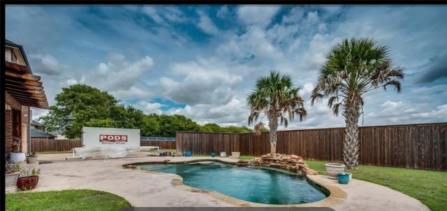1130 Meghann Lane, Waxahachie, TX 75167