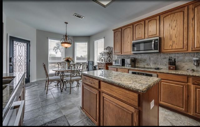 1130 Meghann Lane, Waxahachie, TX 75167