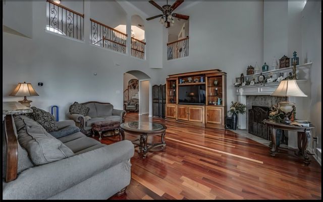 1130 Meghann Lane, Waxahachie, TX 75167