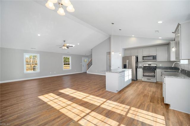 725 Great Fork RD, Suffolk, VA 23438