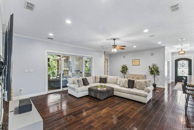 1357 PRIVATE ROAD 3702, San Antonio, TX 78253