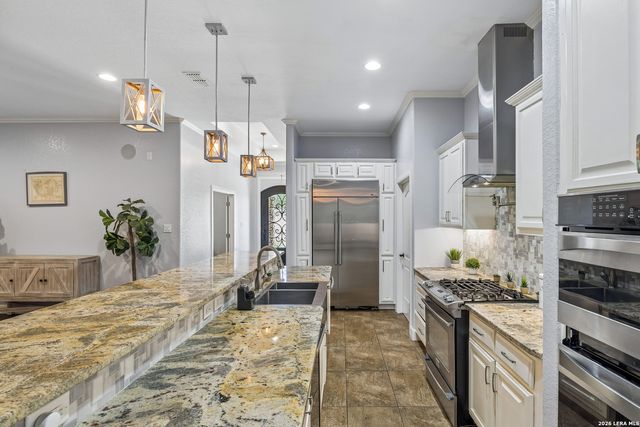 1357 PRIVATE ROAD 3702, San Antonio, TX 78253