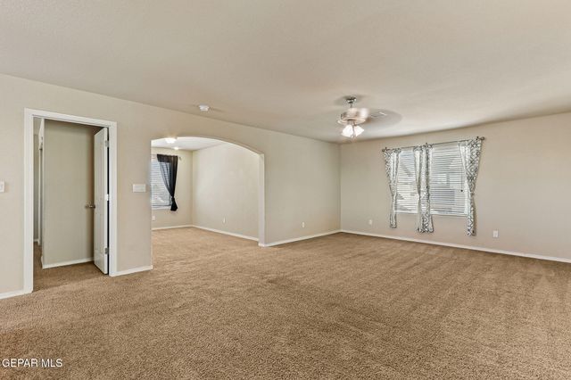 14840 Tim Hardaway, El Paso, TX 79938