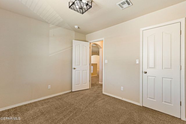 14840 Tim Hardaway, El Paso, TX 79938