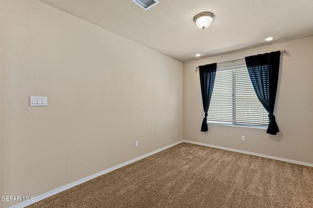 14840 Tim Hardaway, El Paso, TX 79938