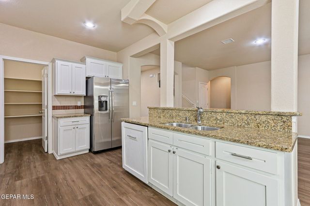 14840 Tim Hardaway, El Paso, TX 79938