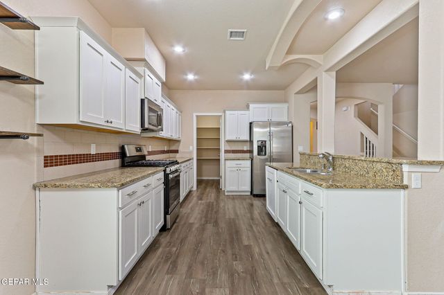 14840 Tim Hardaway, El Paso, TX 79938