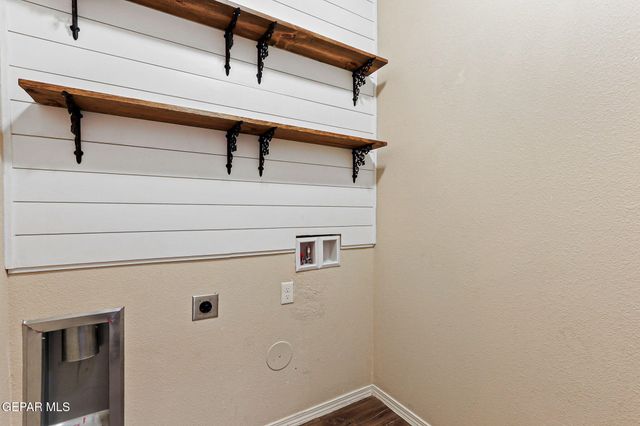 14840 Tim Hardaway, El Paso, TX 79938