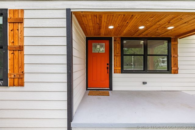 1825 N Delaware Avenue, Tulsa, OK 74110