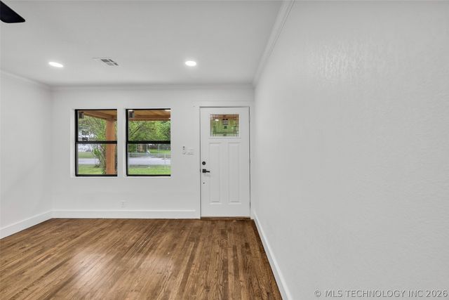 1825 N Delaware Avenue, Tulsa, OK 74110