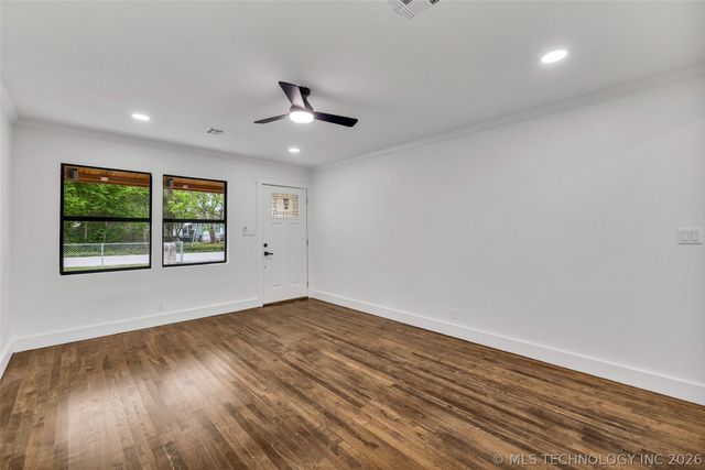 1825 N Delaware Avenue, Tulsa, OK 74110