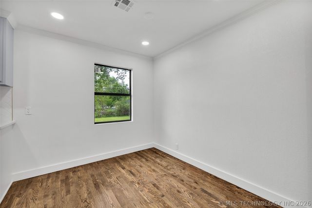 1825 N Delaware Avenue, Tulsa, OK 74110