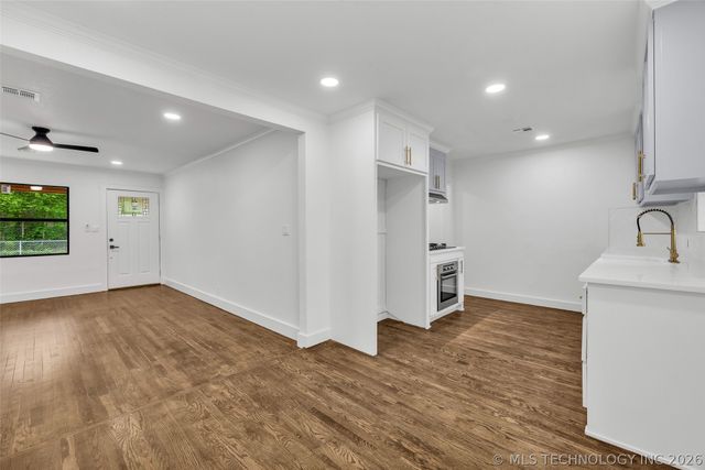 1825 N Delaware Avenue, Tulsa, OK 74110