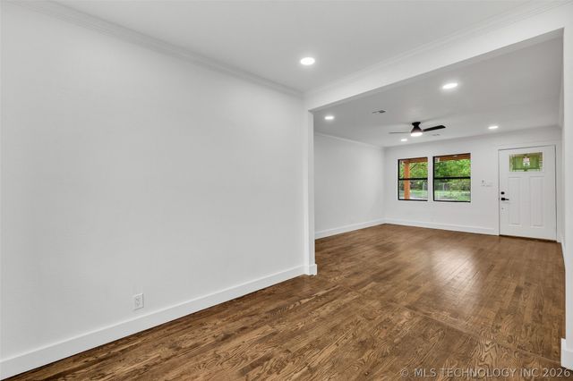 1825 N Delaware Avenue, Tulsa, OK 74110