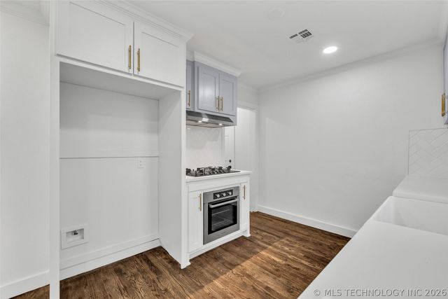 1825 N Delaware Avenue, Tulsa, OK 74110