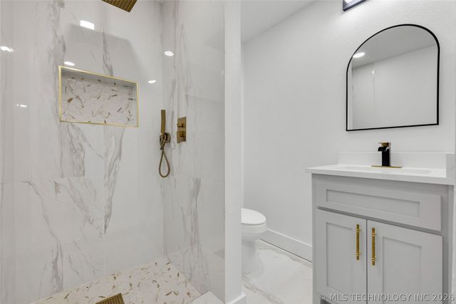 1825 N Delaware Avenue, Tulsa, OK 74110