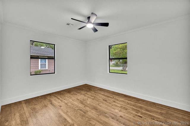 1825 N Delaware Avenue, Tulsa, OK 74110