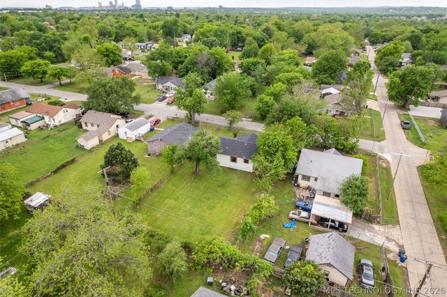 1825 N Delaware Avenue, Tulsa, OK 74110