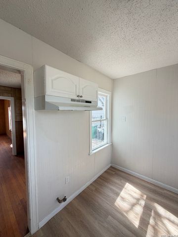 1351 W Theo, San Antonio, TX 78225