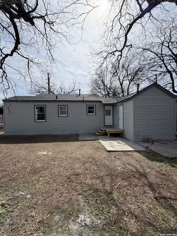 1351 W Theo, San Antonio, TX 78225