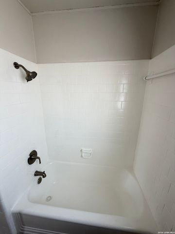 1351 W Theo, San Antonio, TX 78225