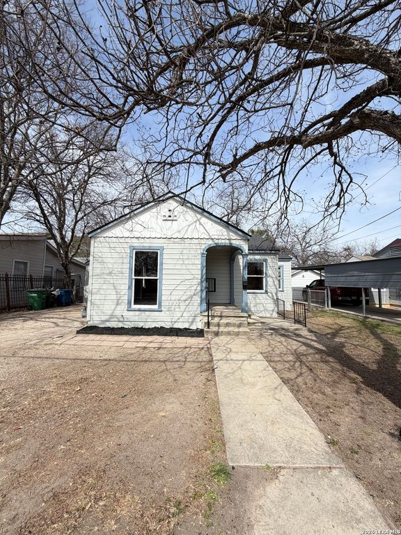 1351 W Theo, San Antonio, TX 78225