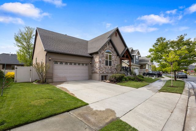 882 S SEGO LILY WAY, Mapleton, UT 84664