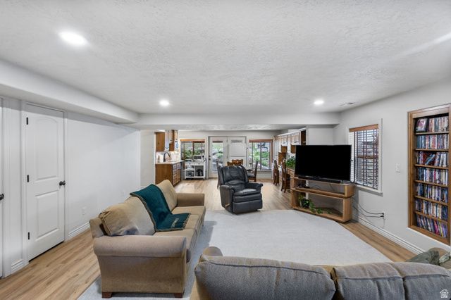 882 S SEGO LILY WAY, Mapleton, UT 84664