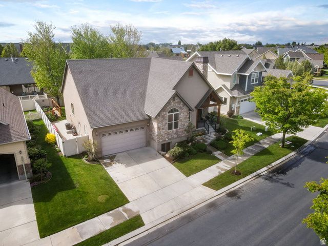 882 S SEGO LILY WAY, Mapleton, UT 84664