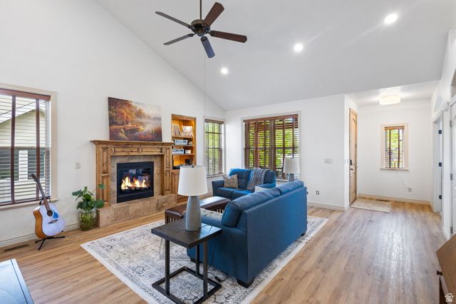 882 S SEGO LILY WAY, Mapleton, UT 84664