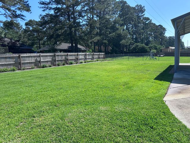 173 Somerset Drive, Hattiesburg, MS 39402