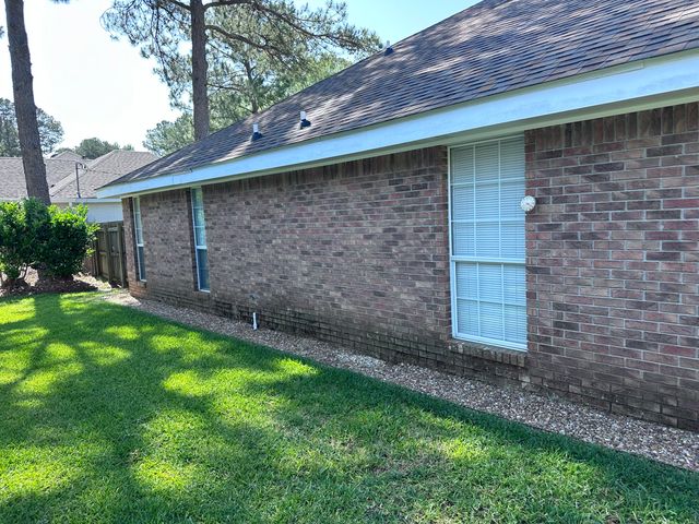 173 Somerset Drive, Hattiesburg, MS 39402
