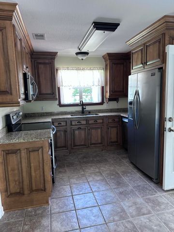 173 Somerset Drive, Hattiesburg, MS 39402