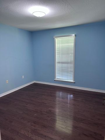 173 Somerset Drive, Hattiesburg, MS 39402