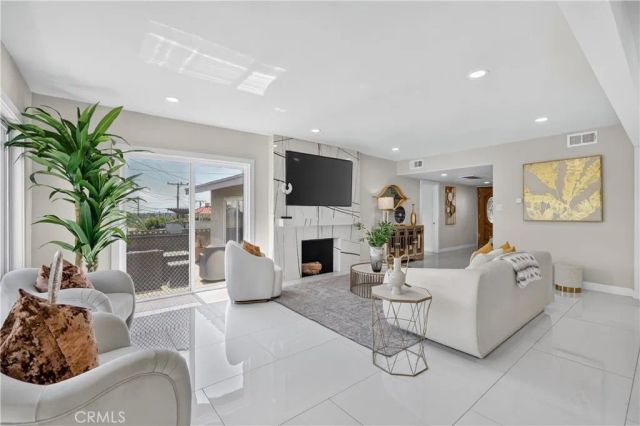 738 De Palma Way, Montebello, CA 90640