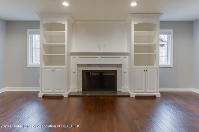 12719 Oneida Woods Trail, Grand Ledge, MI 48837