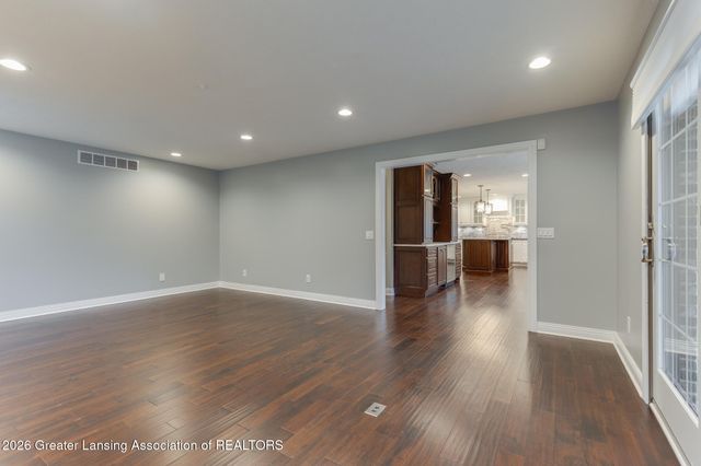 12719 Oneida Woods Trail, Grand Ledge, MI 48837